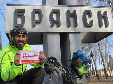 Мировое велотурне Рамиля Зиядова продолжается: из Брянска в Москву - ФОТО