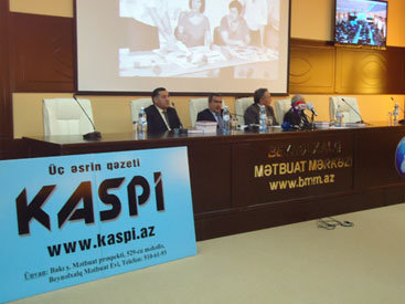 В Баку отметили юбилей газеты "Каспий" - ФОТО