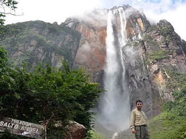 Путешествие на край Земли: через 70 стран - на крышу мира - ФОТО