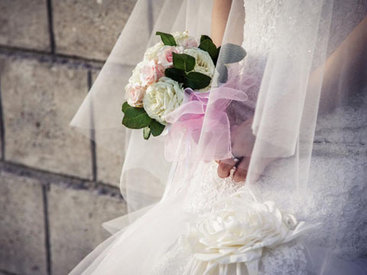 Француженка выходит замуж за покойника