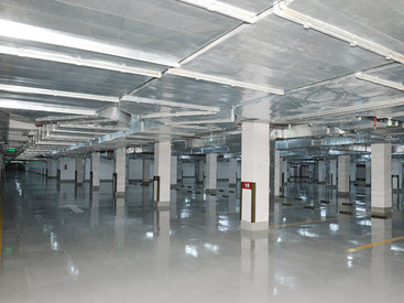 Нужны ли Баку дополнительные парковки?