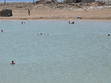 Bakıdakı "Duzlu göl" xəstəlik mənbəyidir? - FOTO