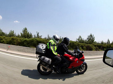 Tур по Европе на мотоцикле: при этом не один, а с супругой – ФОТО