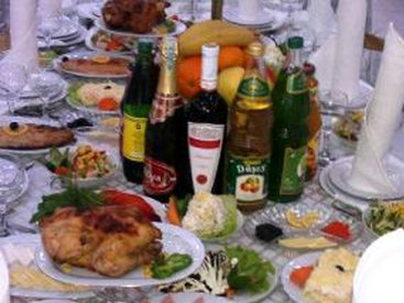 Azərbaycanda restoran qarşıdurması: toy xərcləri aşağı salınsın - FOTO