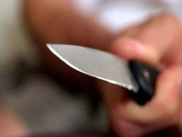 В Баку мать пациента напала с ножом на врача – ОБНОВЛЕНО