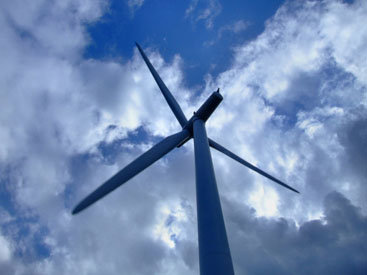 В Японии эвакуируют более 100 тысяч человек