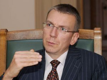 Глава МИД Латвии прибыл с визитом в Азербайджан