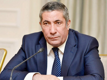 Siyavuş Novruzovdan himni tənqid edənlərə SƏRT CAVAB