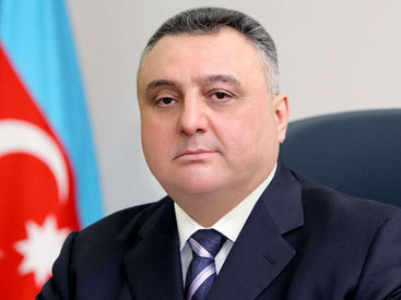 Eldar Mahmudovun daha bir yaxın qohumu işdən qovuldu