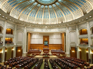 В парламенте Румынии осуждены зверства армян