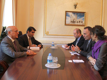 Мубариз Гурбанлы на встрече с новым послом Израиля