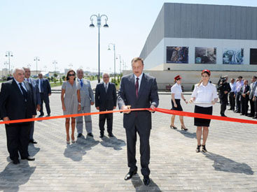 Президент Ильхам Алиев и его супруга Мехрибан Алиева приняли участие в открытии очередной станции Бакинского метрополитена – ОБНОВЛЕНО – ФОТО