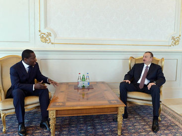 Президент Азербайджана принял верительные грамоты послов ряда стран - ОБНОВЛЕНО - ФОТО