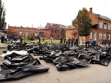 В России вспоминают жертв теракта в Беслане