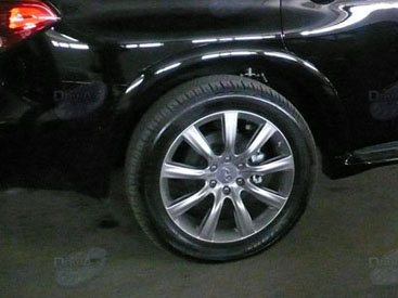 Известный представитель отечественного шоу-бизнеса приобрел автомобиль Infiniti за более чем 100 тысяч долларов - ФОТОСЕССИЯ