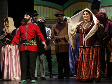 "O olmasın, bu olsun" Beynəlxalq festivalda nümayiş olundu - FOTO