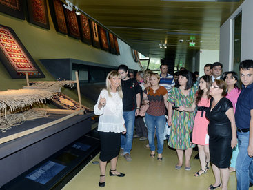 Музей ковра открылся для общественности - ФОТО