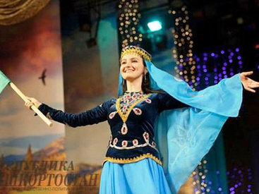 Азербайджанка - в числе лучших исполнителей Фестиваля тюркской молодежи - ФОТО