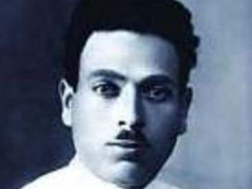 İstiqlal şairinin özü və sözü