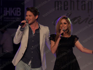 Победители "Евровидение 2011" удостоены специального приза в Турции - ФОТО