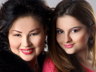 Айбениз Гашимова: "Айнишан впишет свое имя в историю "Славянского базара" - ФОТОСЕССИЯ