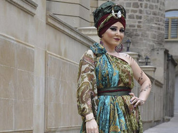Elnarə türk xalqlarına səsləndi - FOTO