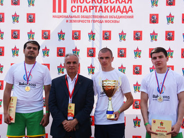 В Москве спортсменам вручили формы и сувениры с символикой Евроигр - ФОТО