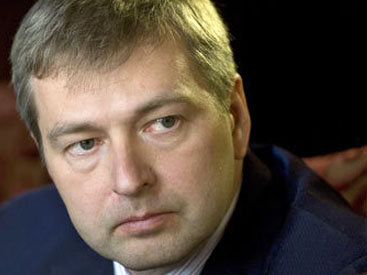 Один из самых богатых людей мира купил известный европейский футбольный клуб
