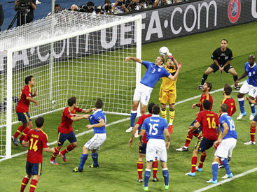 ЕВРО-2012: Испанцы переписали историю: Uno, dos… Tres!