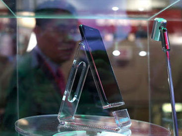 Представлен "самый тонкий в мире смартфон"