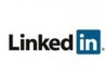 Разрыв Twitter и LinkedIn оказался на руку Facebook