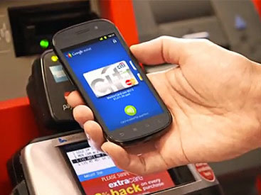 Google заменил кошельки смартфонами