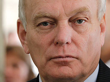 Премьер-министром Франции стал "реформист без комплексов"