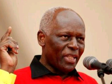 Выпускник бакинского вуза сохранит пост президента Анголы