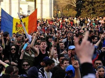 В Кишиневе не стихают митинги