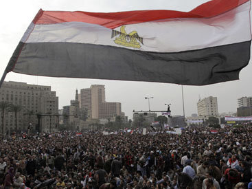 Египетские военные начали задерживать манифестантов - ОБНОВЛЕНО - ВИДЕО - ФОТО