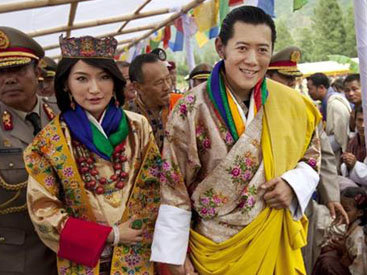 Король Бутана женился на простолюдинке - ОБНОВЛЕНО - ФОТО