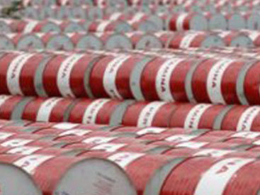 Цены на нефть в мире вновь выросли