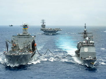 Эсминец ВМС США вошел в Черное море