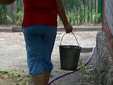 Жителей американского города лишили питьевой воды