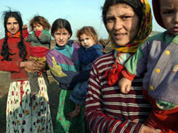 Qaraçılar: siyasətdən qaçan və vətəni olmayan xalq