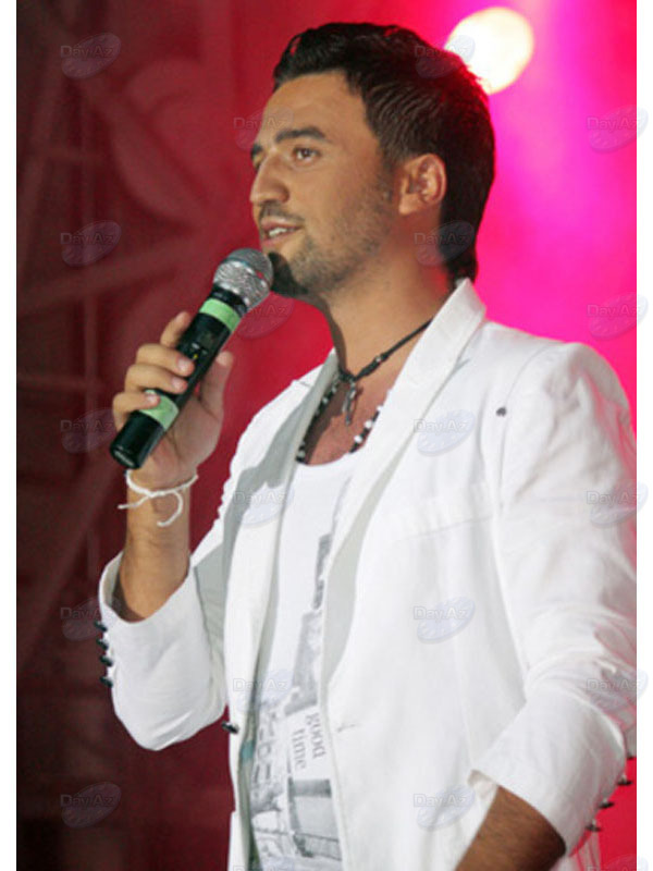 Состоялся очередной концерт Ройи и Замига в рамках проекта "Doğma Diyar" - ФОТО