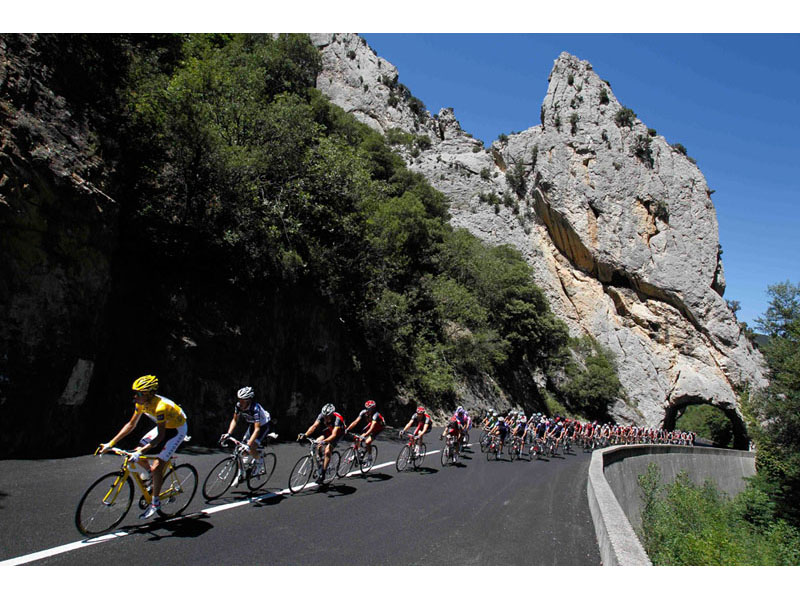 Гонки по дорогам ада: Tour De France 2010 - ФОТОСЕССИЯ - ЧАСТЬ 2