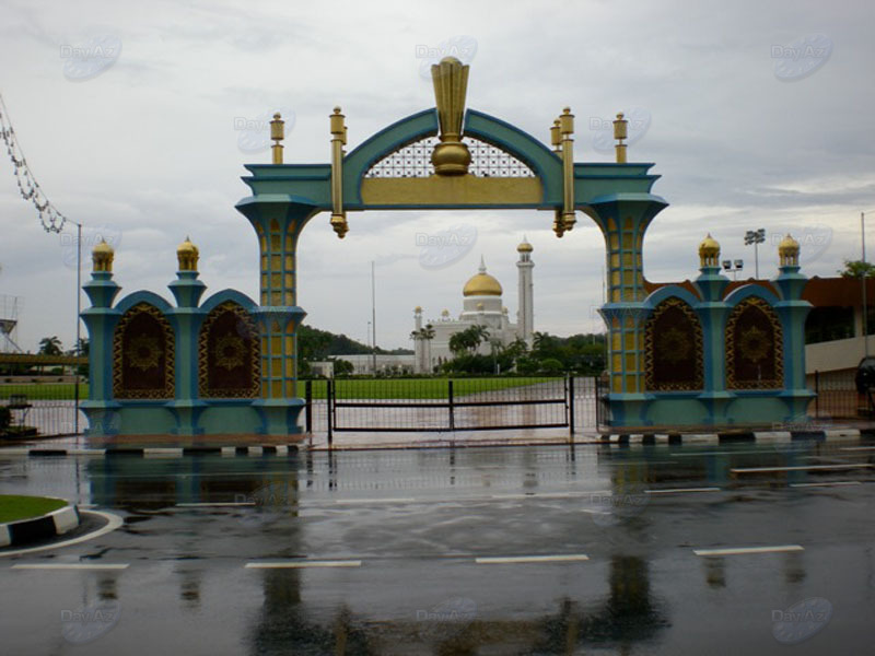 "Туристические записки": "Лодка по имени "Наташа": Бруней – жизнь на воде" - ФОТО