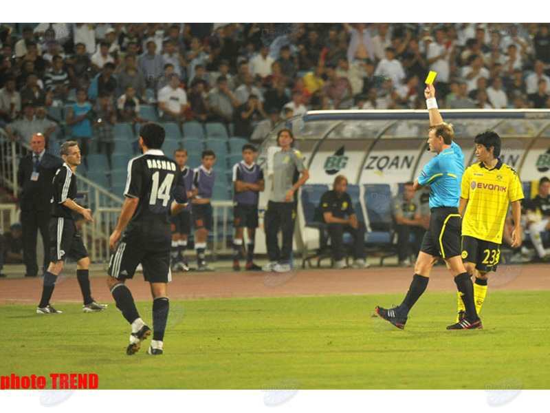 Ответный футбольный матч раунда плей-офф Лиги Европы "Карабах" - "Боруссия" - ФОТОСЕССИЯ