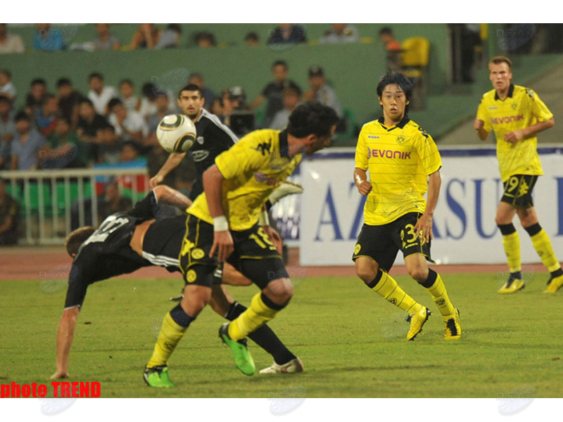 Ответный футбольный матч раунда плей-офф Лиги Европы "Карабах" - "Боруссия" - ФОТОСЕССИЯ