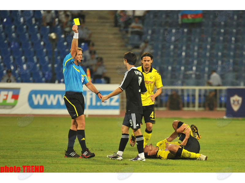 Ответный футбольный матч раунда плей-офф Лиги Европы "Карабах" - "Боруссия" - ФОТОСЕССИЯ