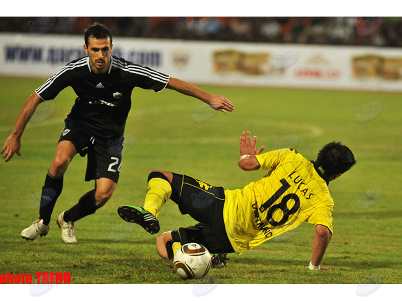 Ответный футбольный матч раунда плей-офф Лиги Европы "Карабах" - "Боруссия" - ФОТОСЕССИЯ