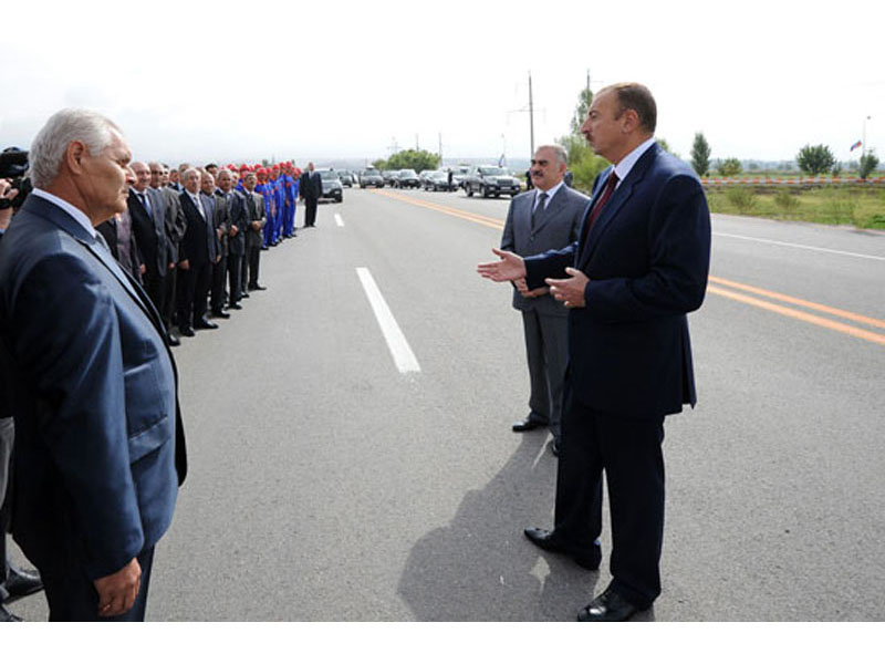 Президент Ильхам Алиев: "Азербайджан сегодня играет важную роль в вопросах энергетической безопасности не только в регионе, но и на континенте" - ОБНОВЛЕНО - ФОТО
