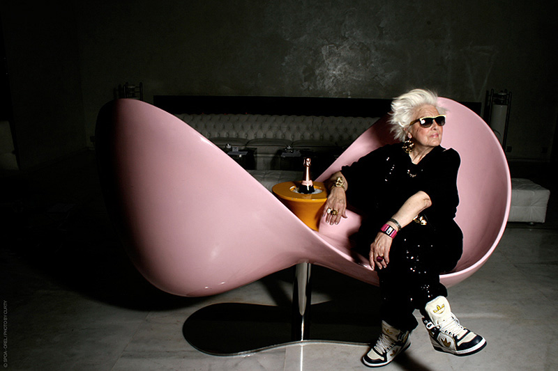 DJ Mamy Rock: Бабушка-диджей зажигает танцпол - ФОТО - ВИДЕО